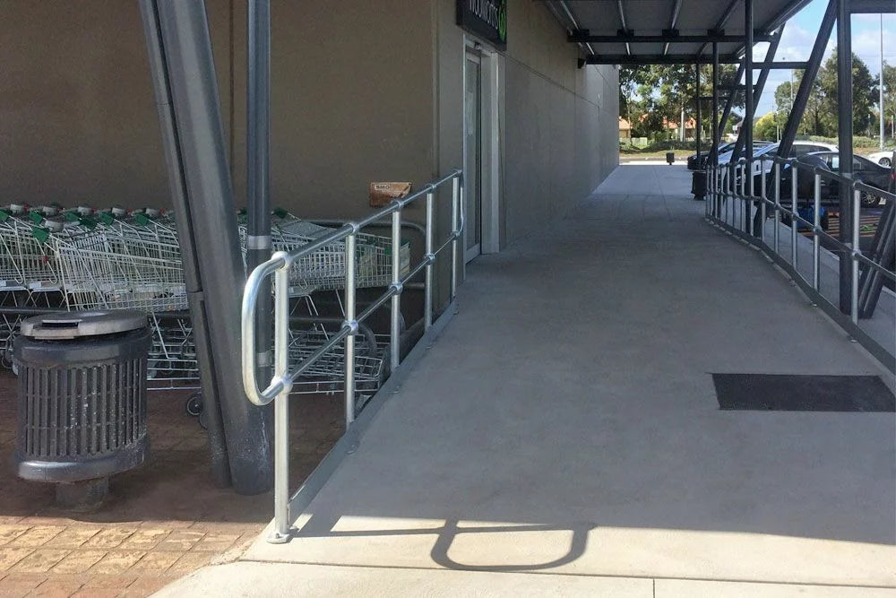 Ball Fence - Hand Rail