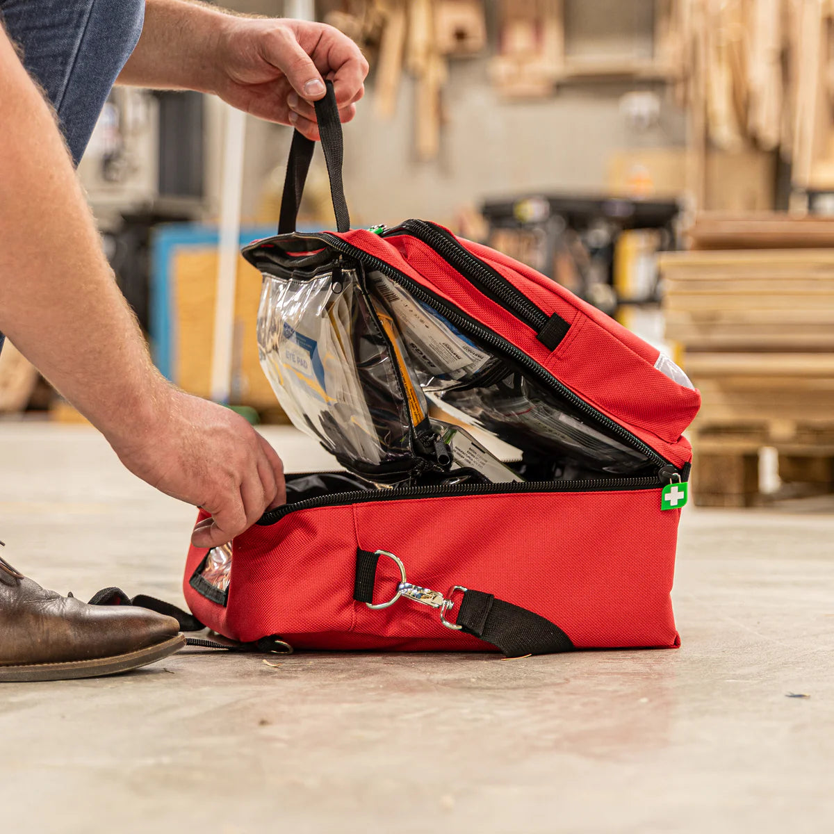 R3 Constructa Max Pro First Aid Kit, Soft Pack