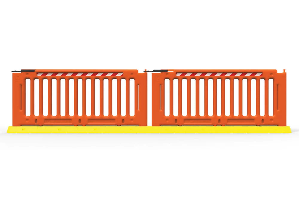 Menni-Q Pedestrian Fence Panel 2130mm Long-Polyethylene Hi-Vis Orange
