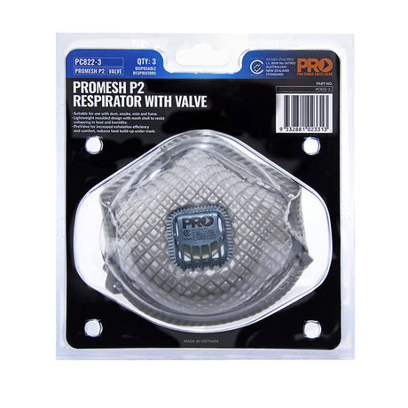 Dust Mask Promesh P2 with valve, packaged in a black and blue card board housing with product information labels.