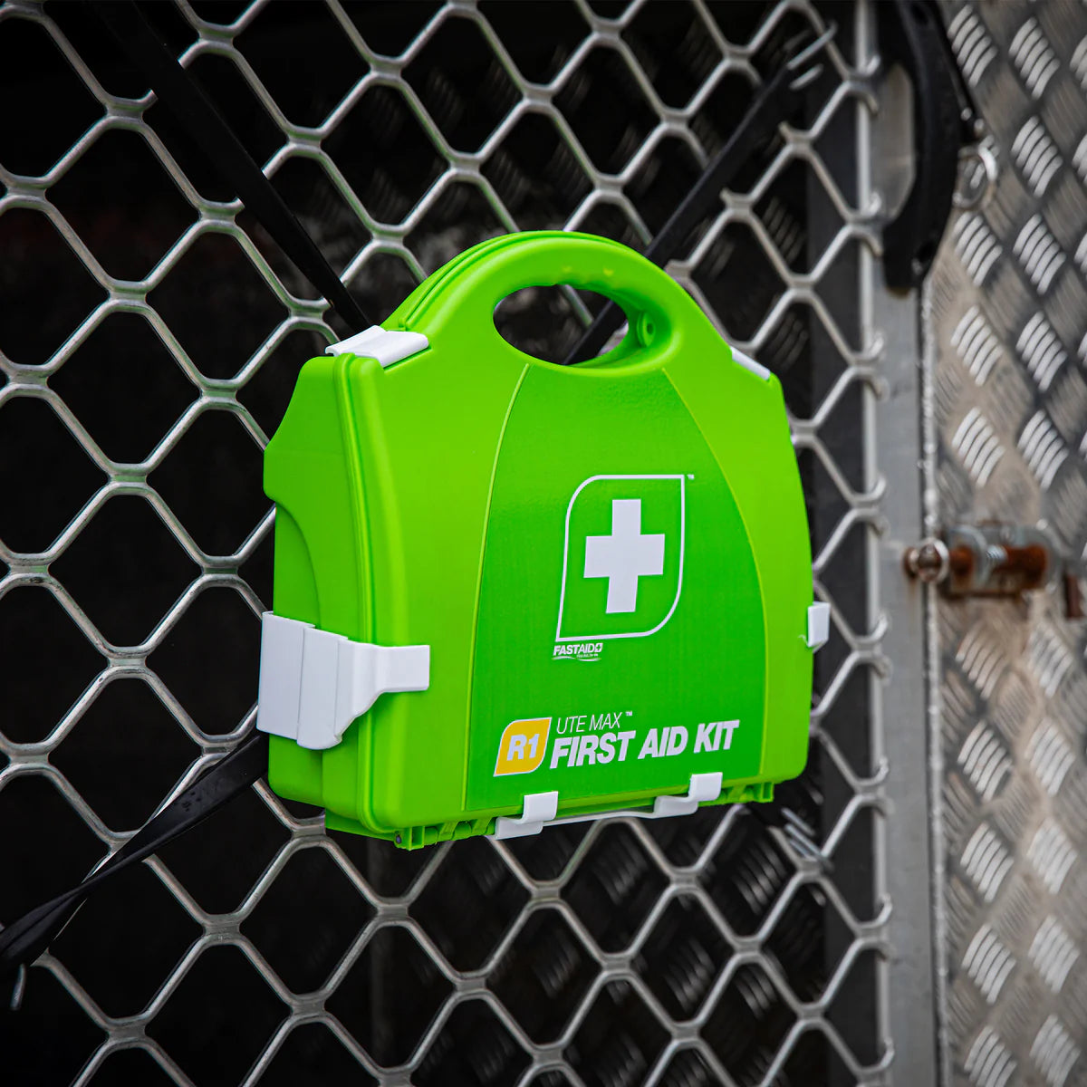 R1 Ute Max First Aid Kit Plastic Portable