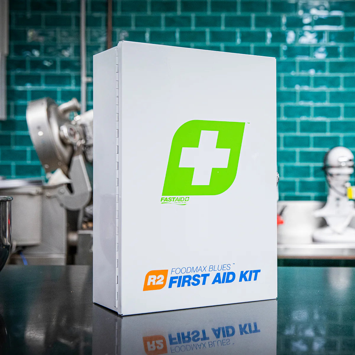 R2 Foodmax Blues First Aid Kit, Metal Wall Mount