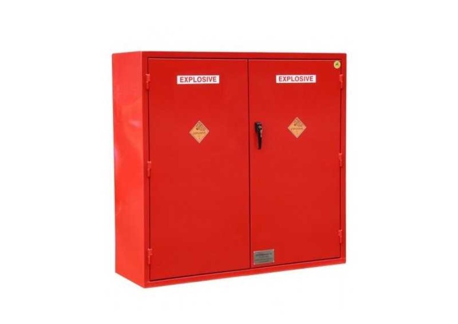 Dangerous Goods Storage: Choosing the Right Storage Facility for Dangerous Goods